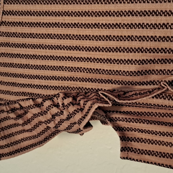 🌂New khaki striped crewneck tank - Picture 10 of 10